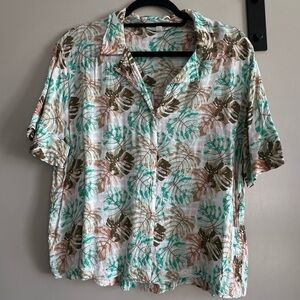 Tropical Leaf Print Button-Up Shirt